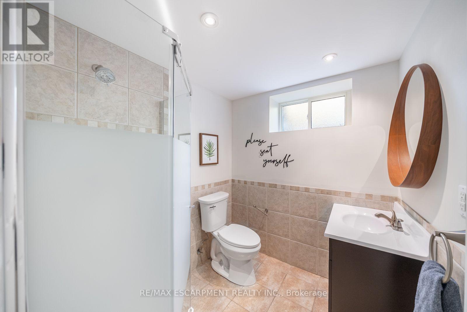 134 FAIRWOOD PLACE W - 35