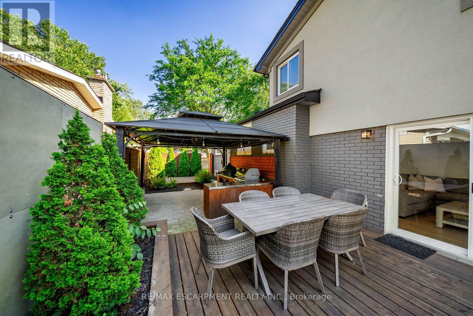 134 FAIRWOOD PLACE W - 39