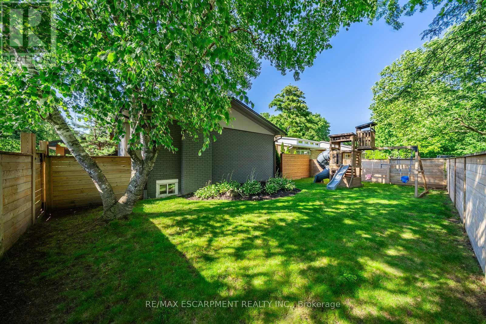 134 FAIRWOOD PLACE W - 42