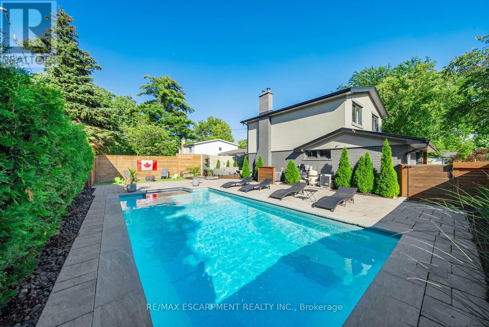 134 FAIRWOOD PLACE W - 45
