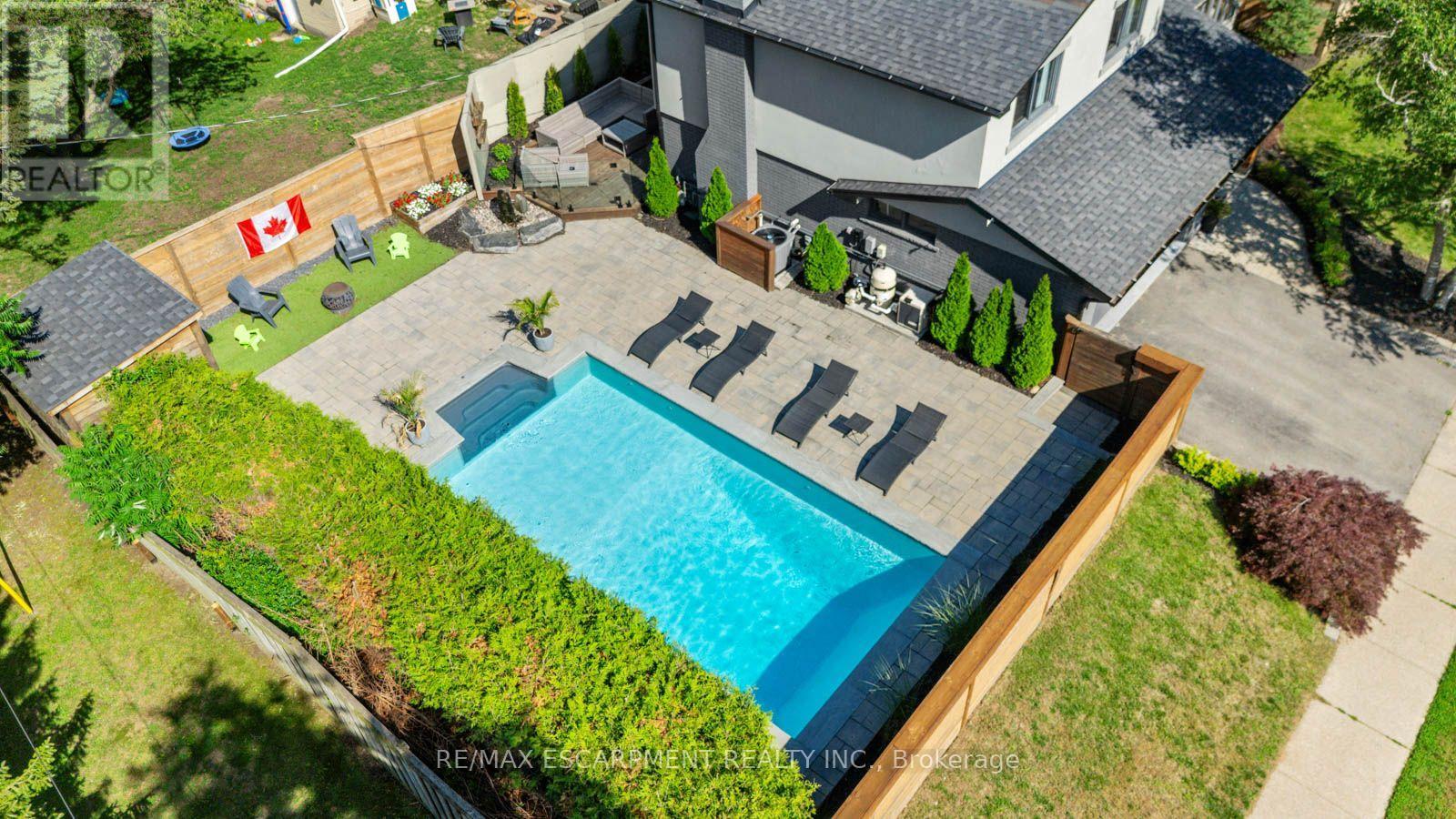 134 FAIRWOOD PLACE W - 47