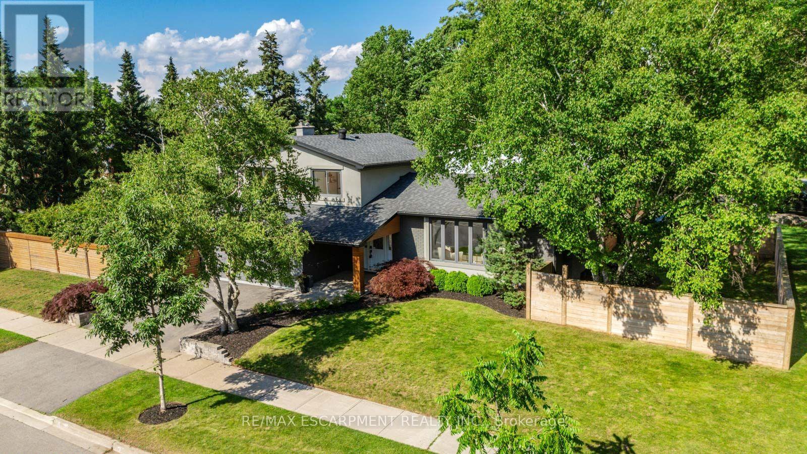 134 FAIRWOOD PLACE W - 48