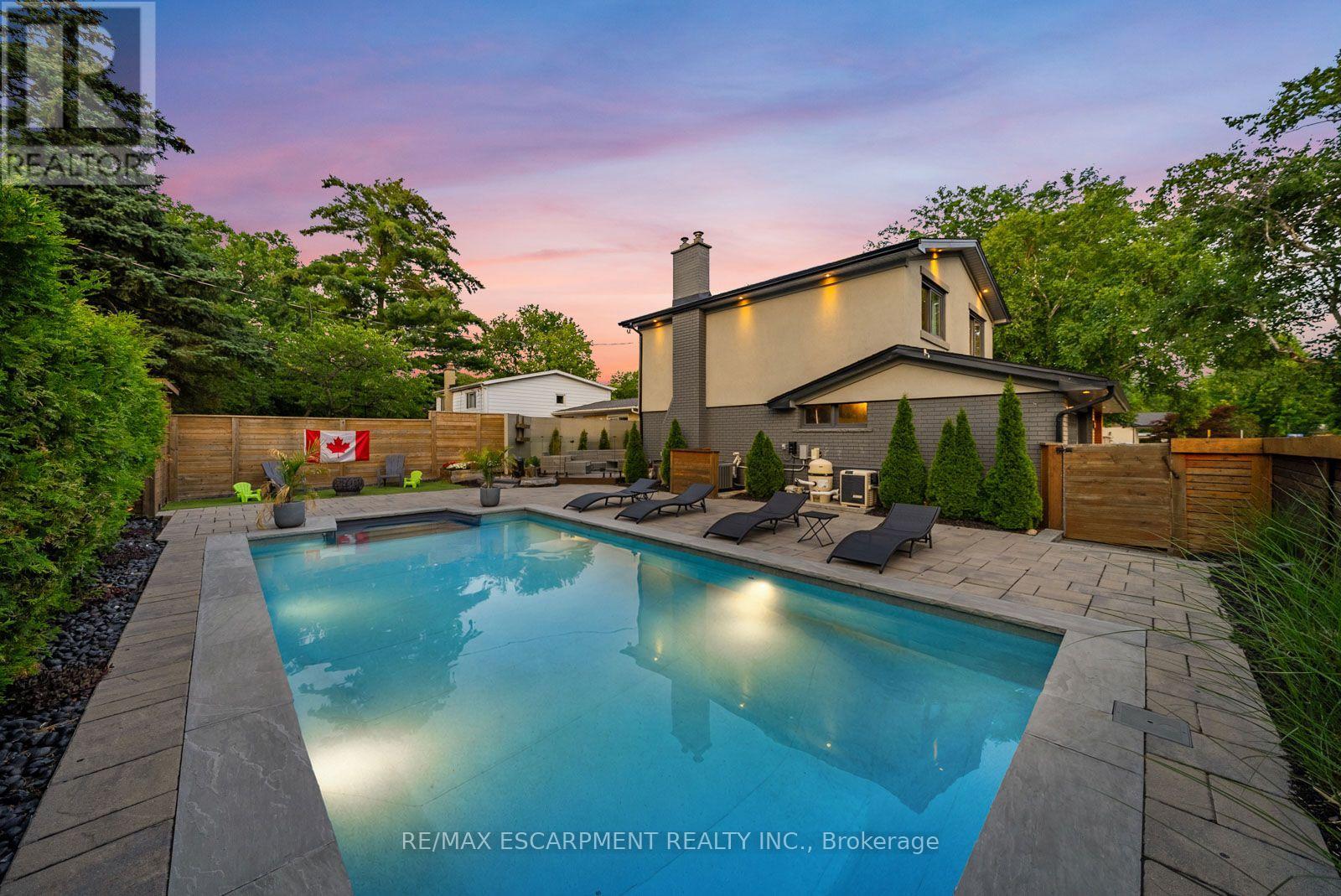 134 FAIRWOOD PLACE W - 5