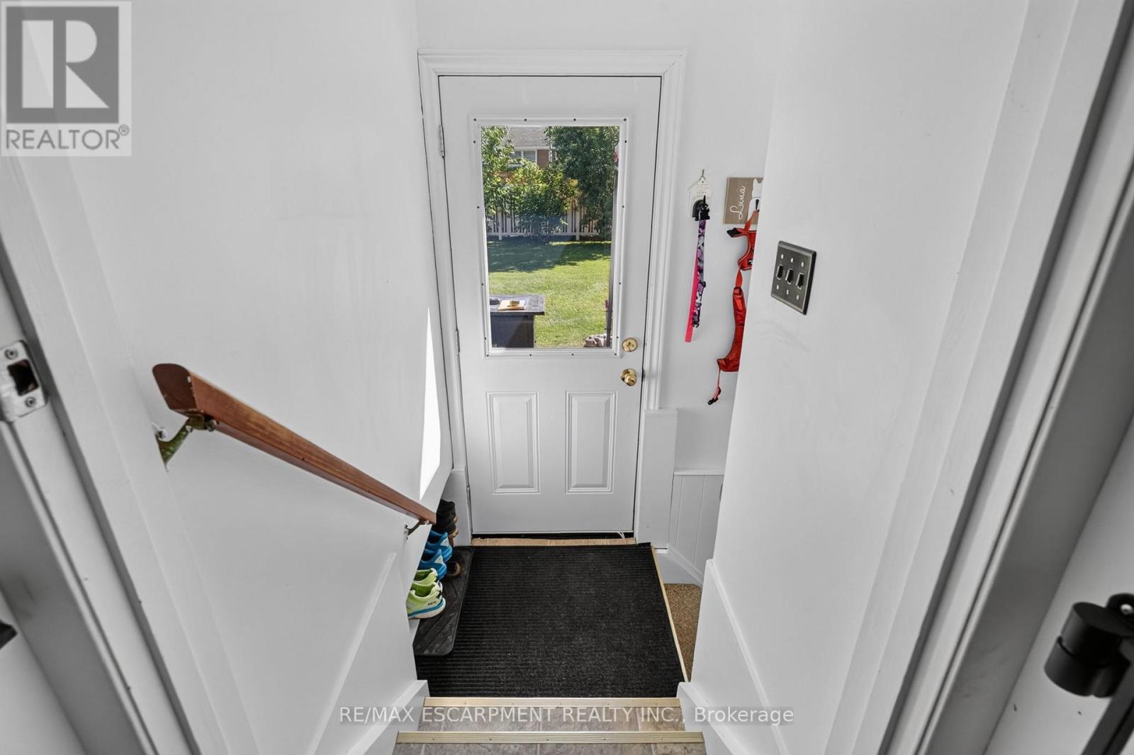 126 VICTORIA AVENUE - 26