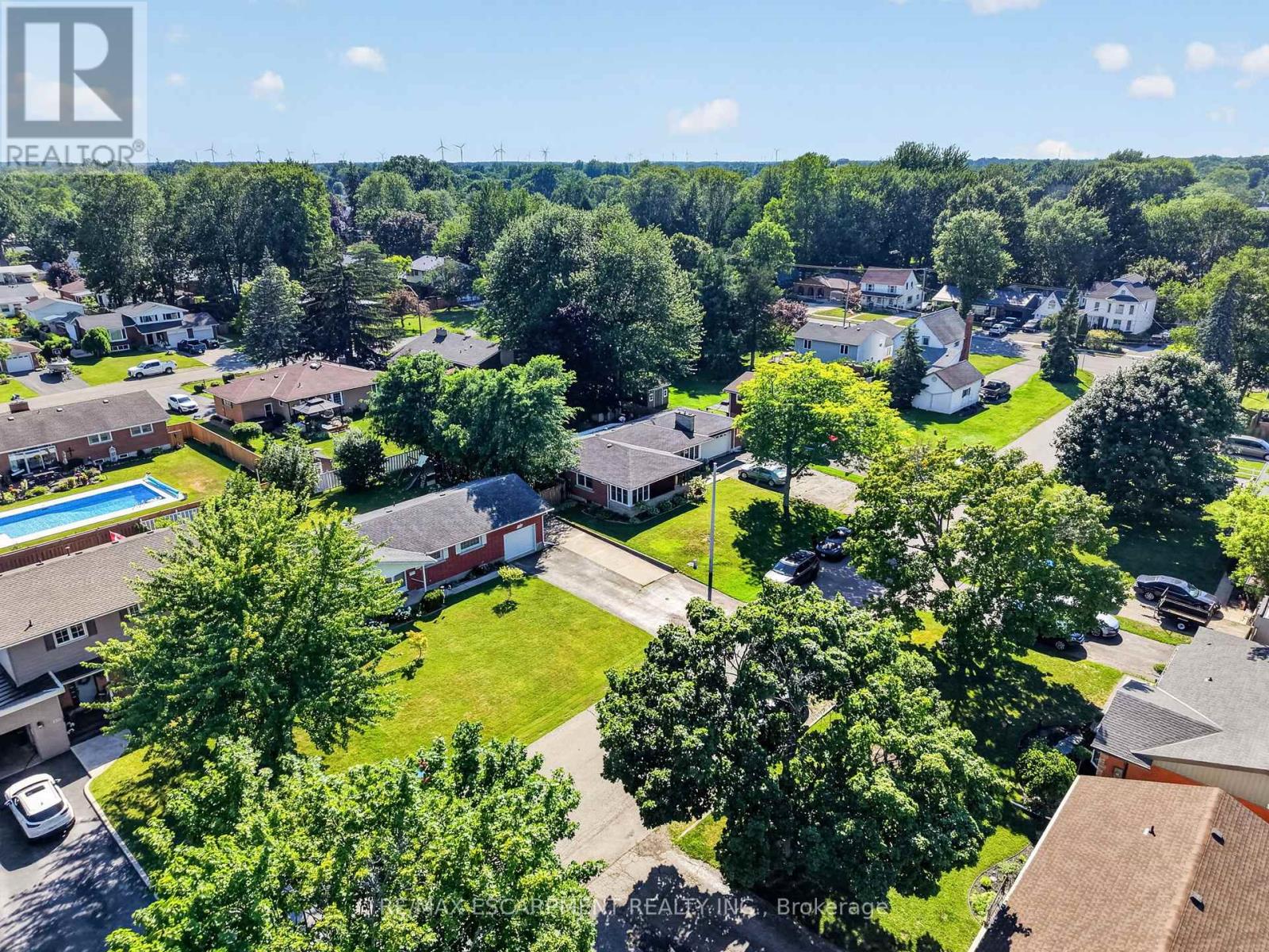126 VICTORIA AVENUE - 37