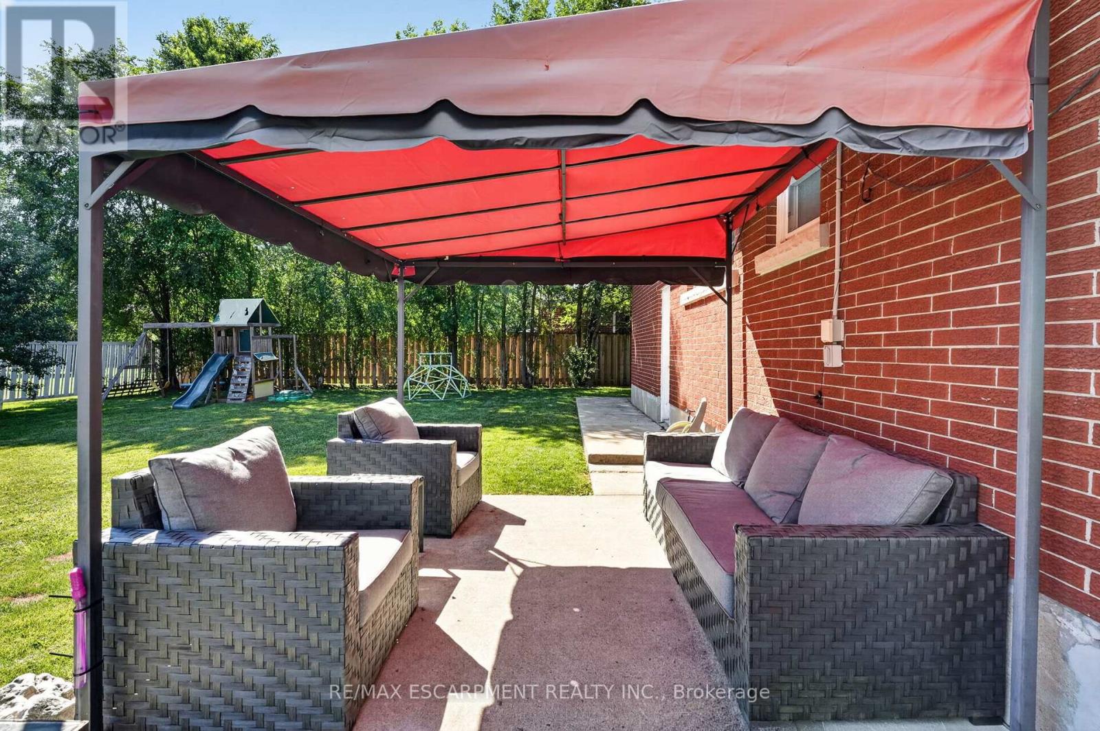 126 VICTORIA AVENUE - 46