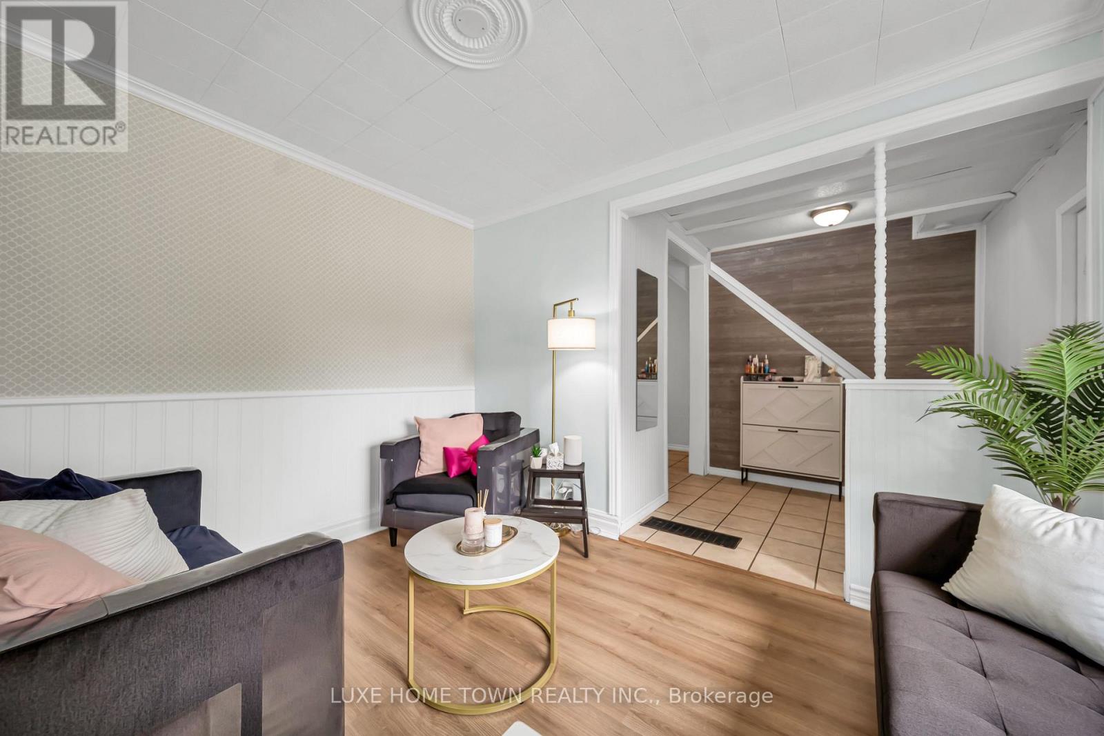 97 HOPE AVENUE - 14