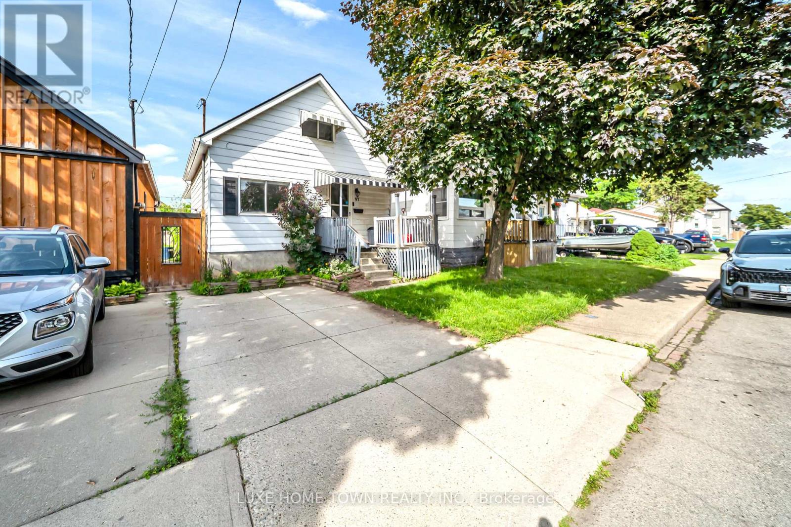 97 HOPE AVENUE - 2