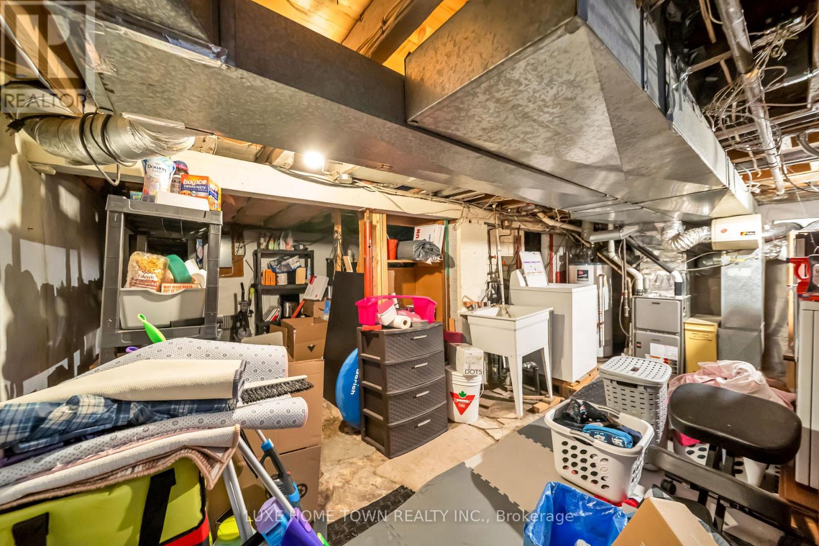 97 HOPE AVENUE - 34