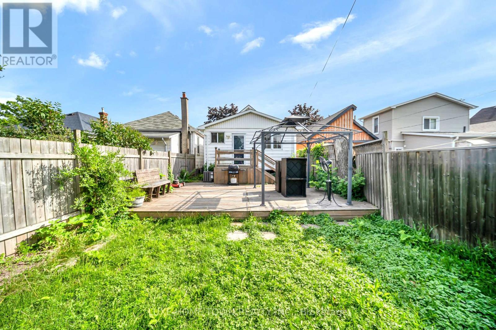 97 HOPE AVENUE - 35