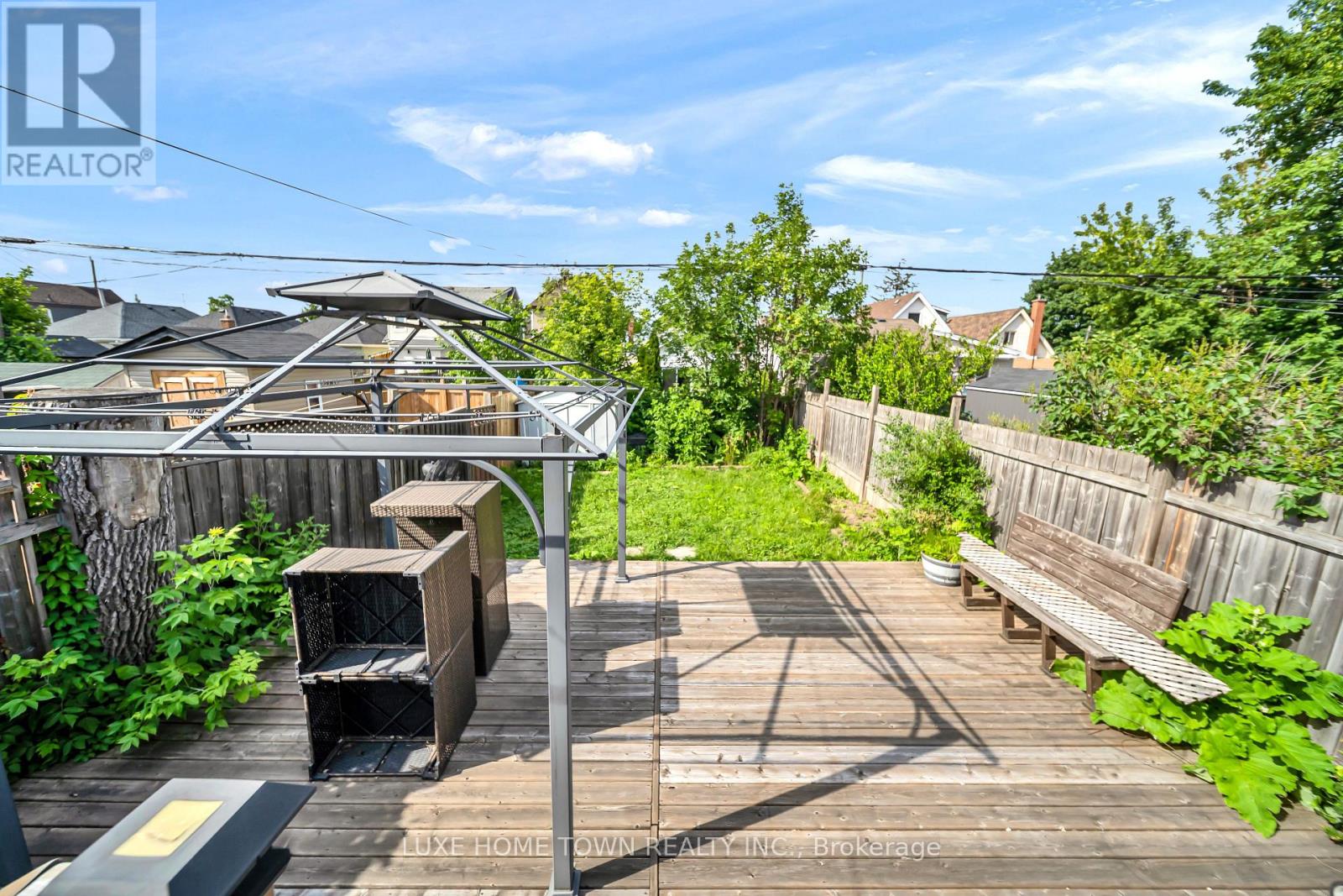97 HOPE AVENUE - 37
