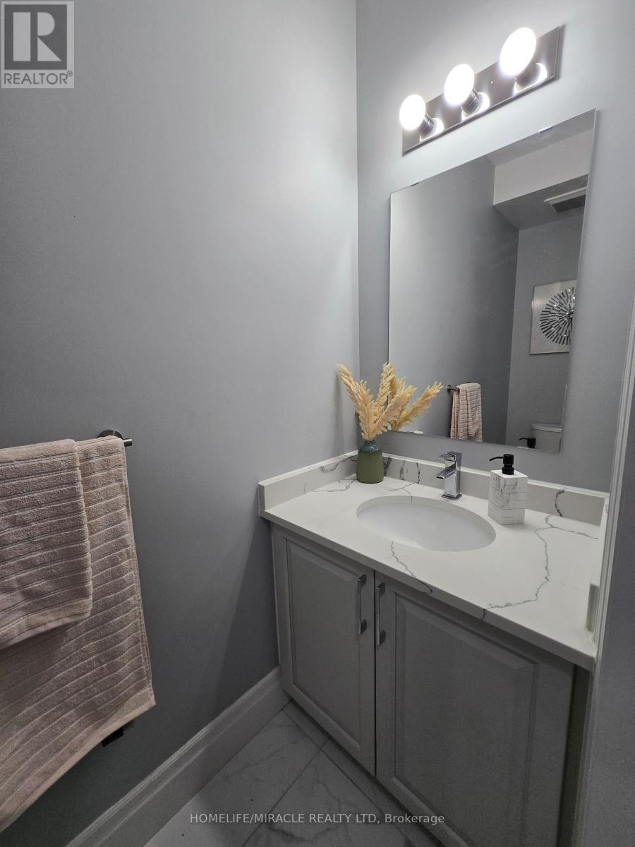 172 FREURE DRIVE - 21