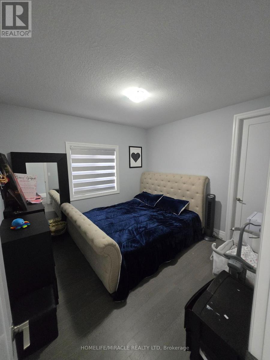172 FREURE DRIVE - 34