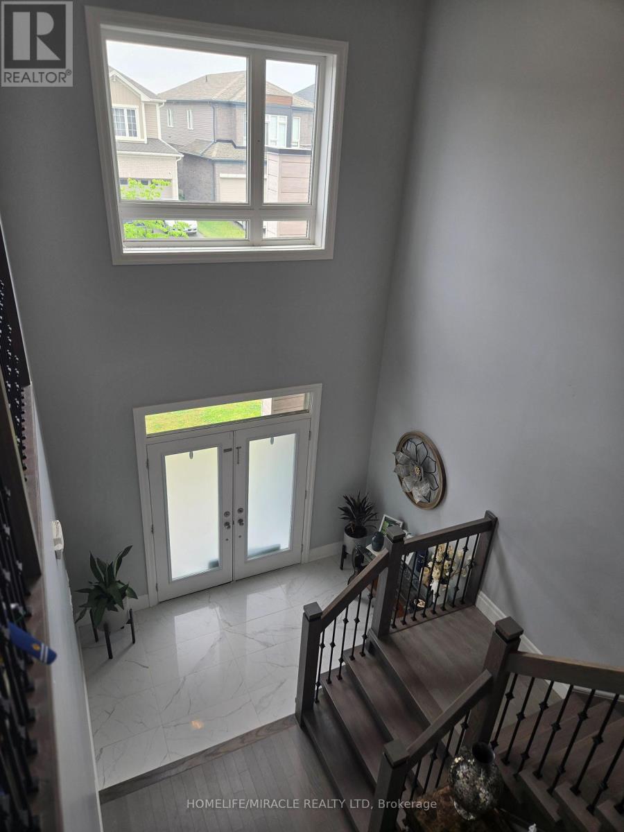172 FREURE DRIVE - 4
