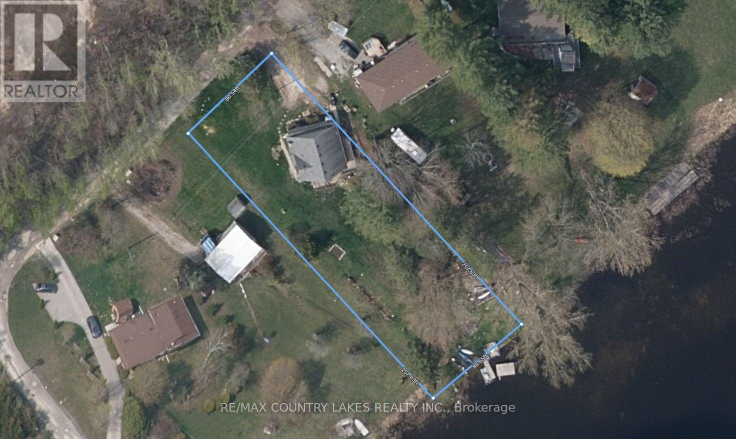 16 HUMMINGBIRD LANE - 38