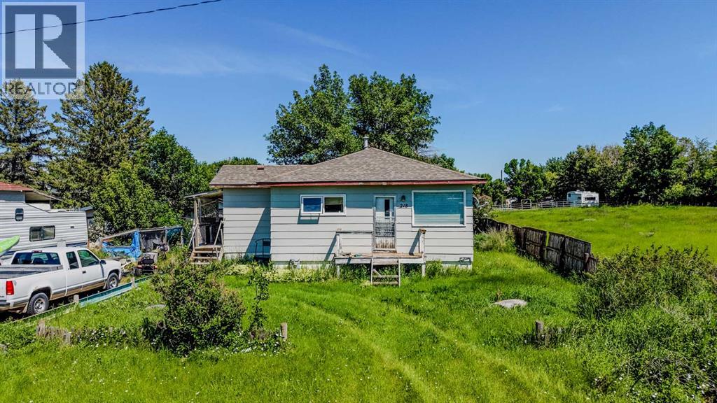 218 3A Street — photo 12