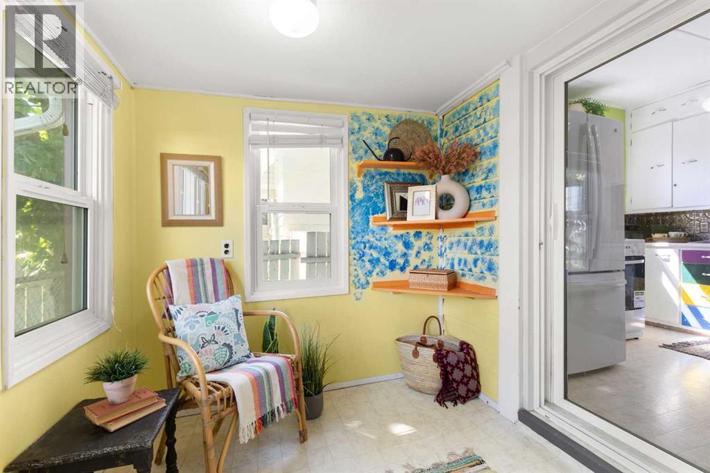303 8 Street SE — photo 17