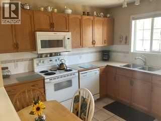 140 Dovista Court SE - 8
