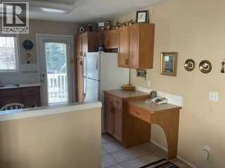 140 Dovista Court SE - 9