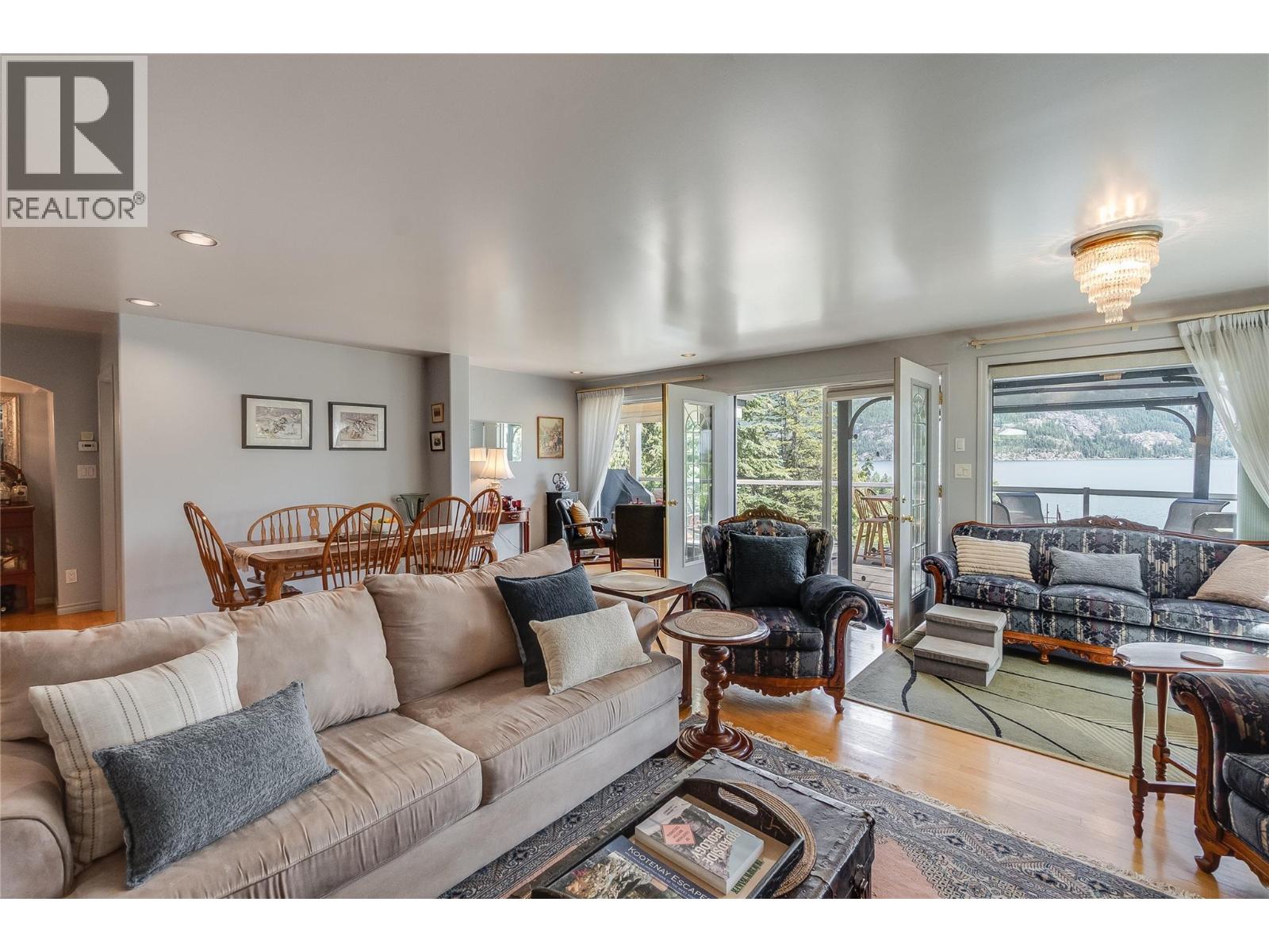 464 Rainbow Drive - 18