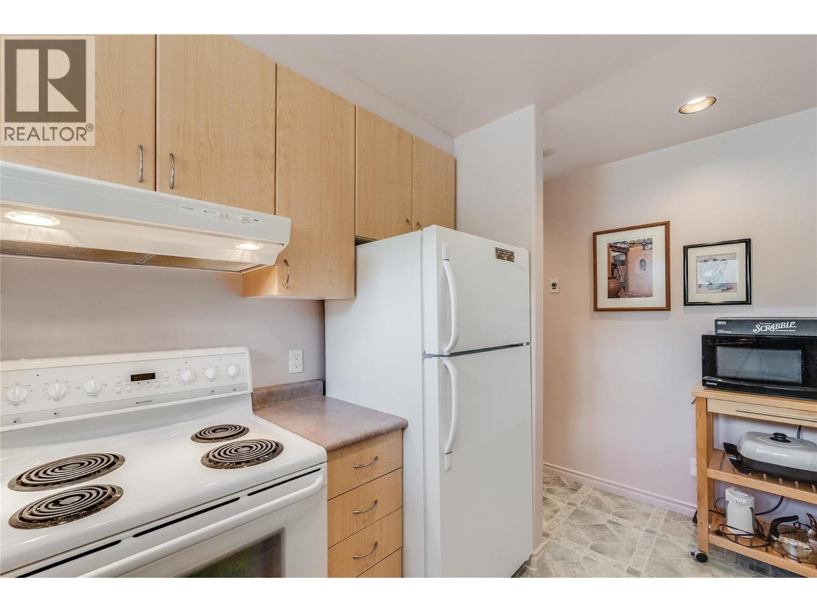 464 Rainbow Drive - 44