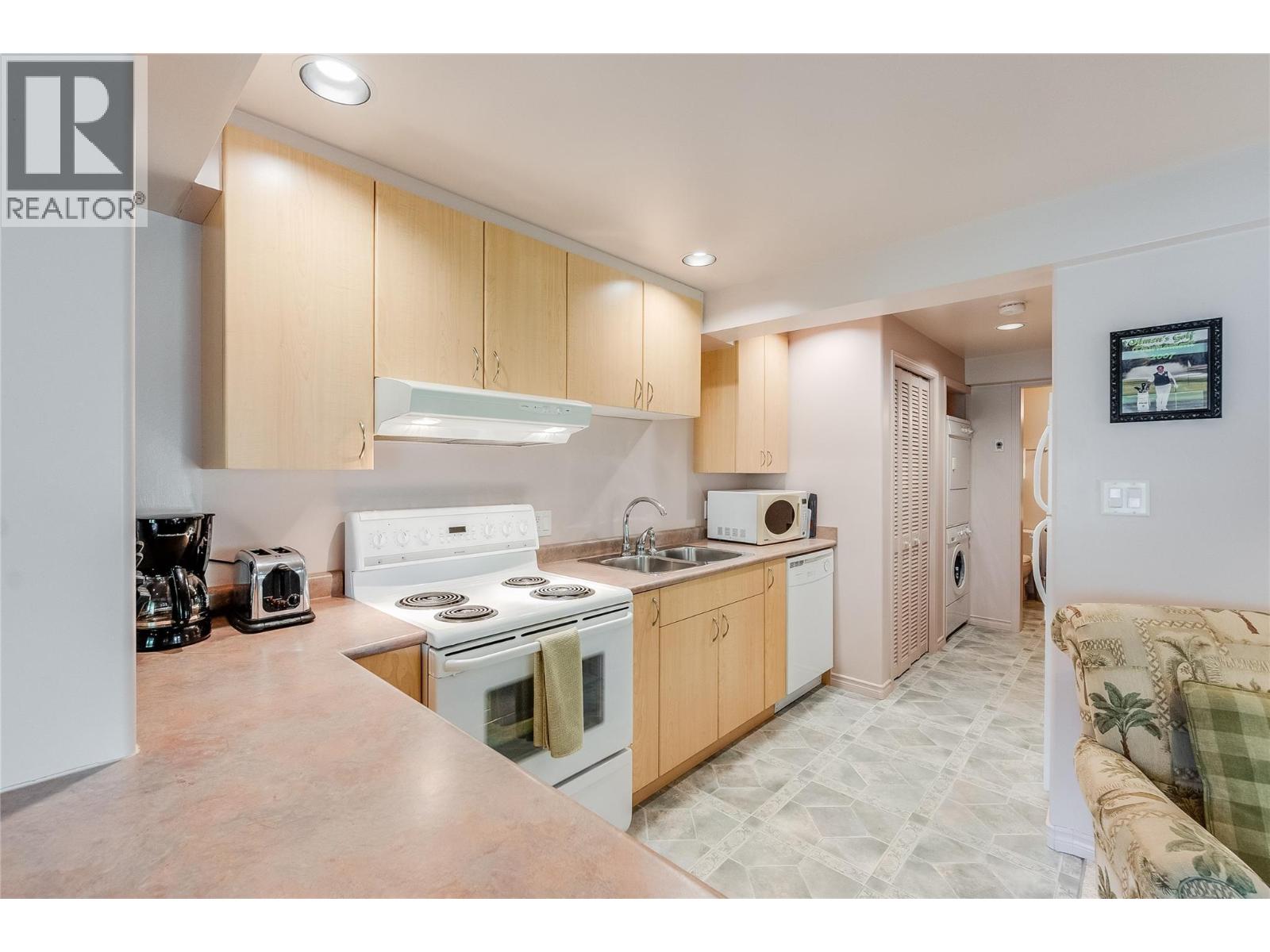 464 Rainbow Drive - 59