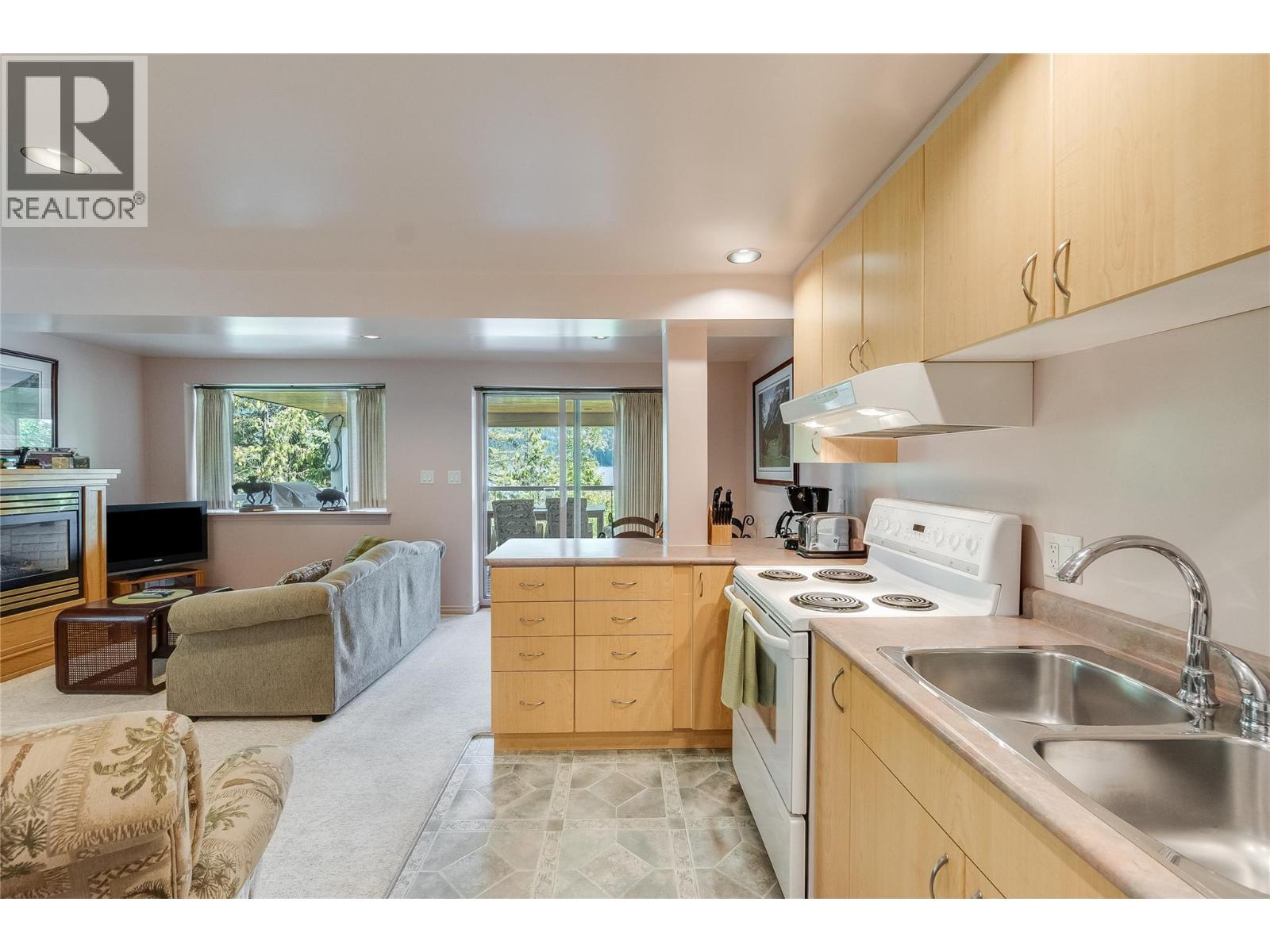 464 Rainbow Drive - 60