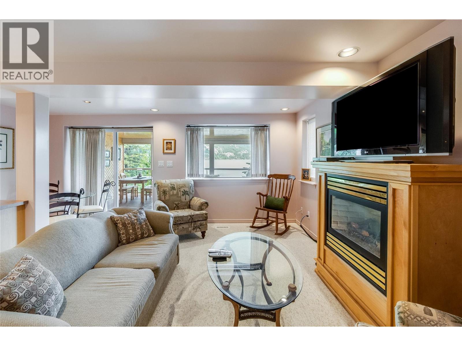 464 Rainbow Drive - 71