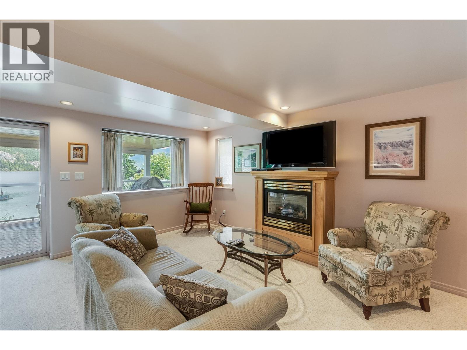 464 Rainbow Drive - 72