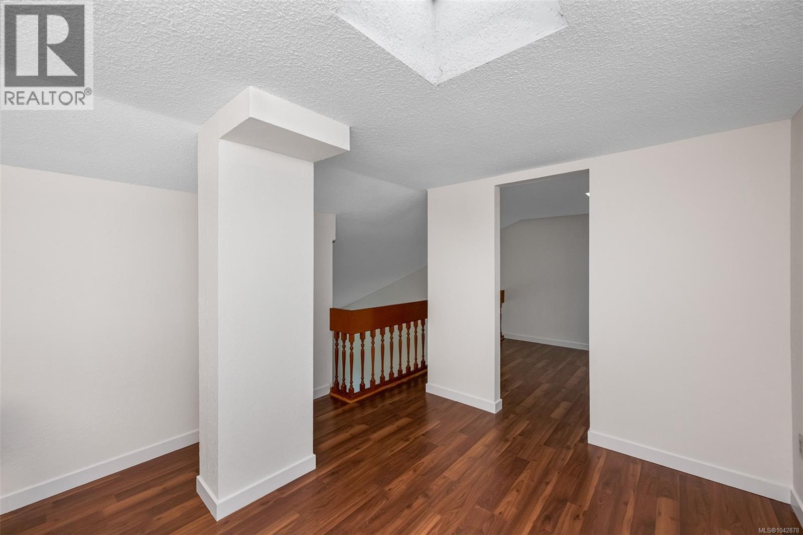 #419 1009 McKenzie Ave - 22