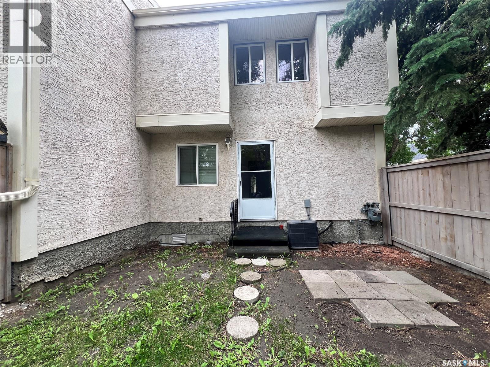 #34 Killarney WAY - 41