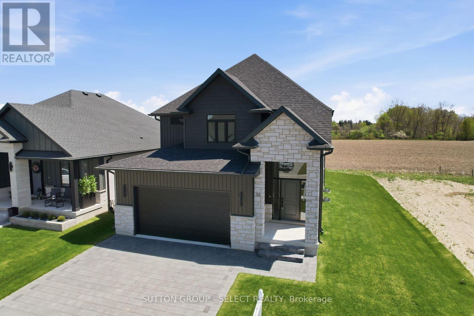 58 BRISCOE CRESCENT - 1