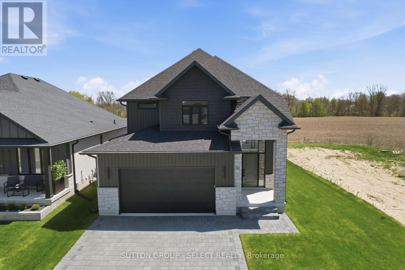 58 BRISCOE CRESCENT - 2