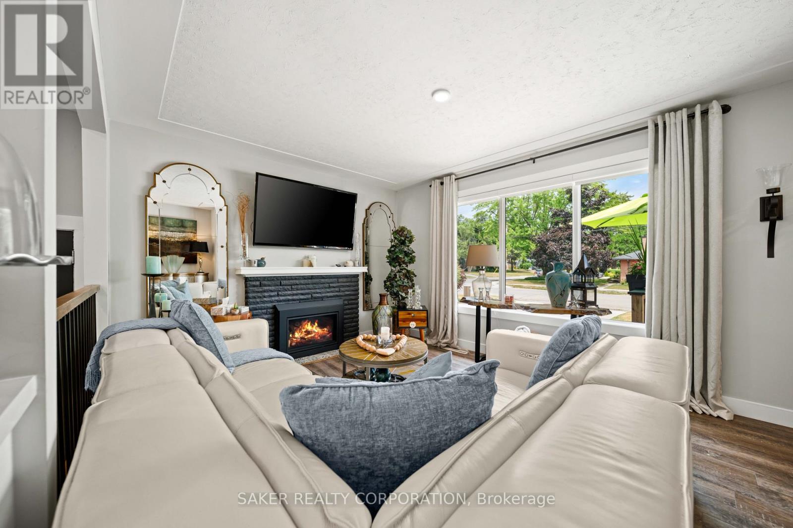 1418 HELENA MONTAGUE AVENUE - 19