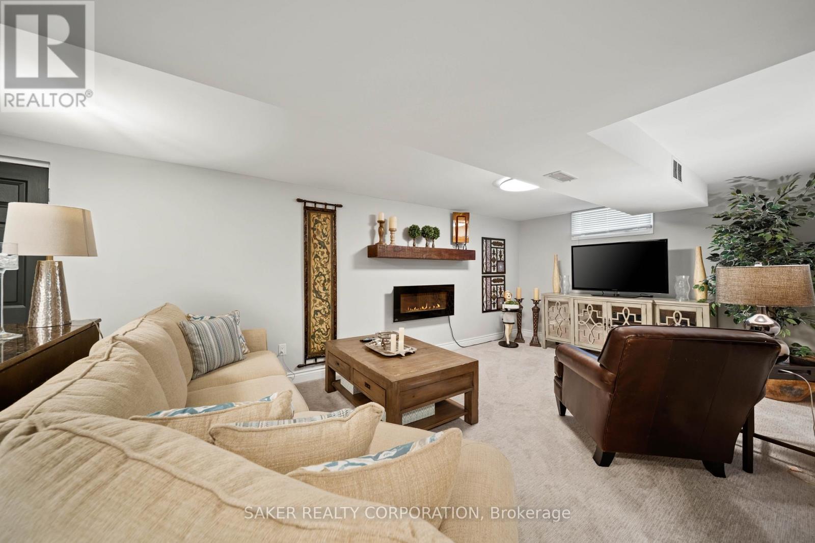 1418 HELENA MONTAGUE AVENUE - 36