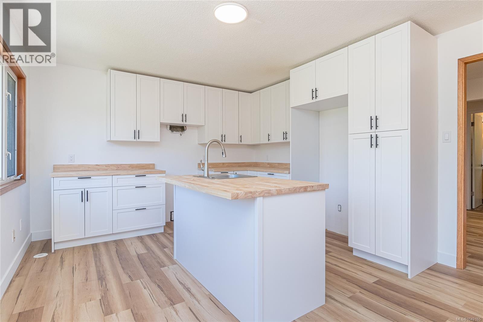2566 Hastings Rd - 24