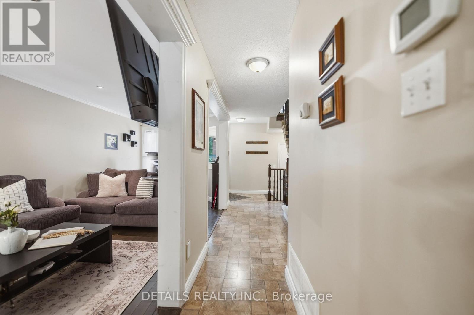 24 SOUTHPORT DRIVE - 20