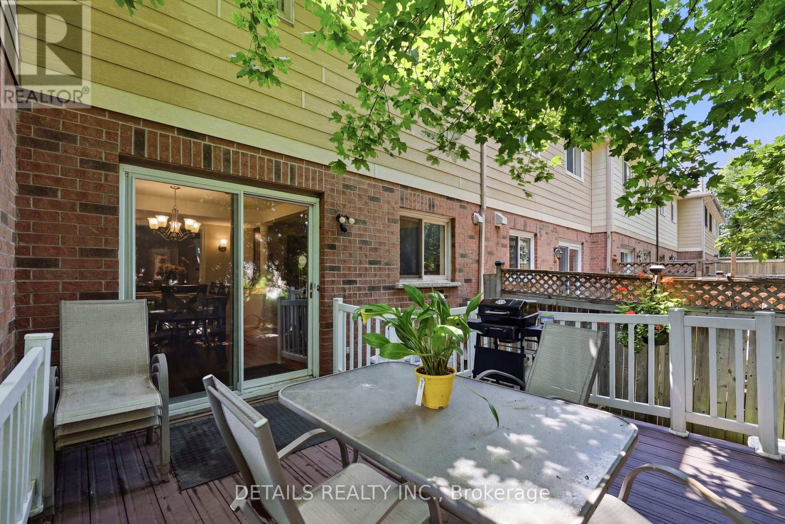 24 SOUTHPORT DRIVE - 45