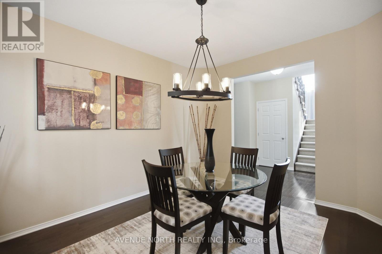 112 SUNITA CRESCENT - 11