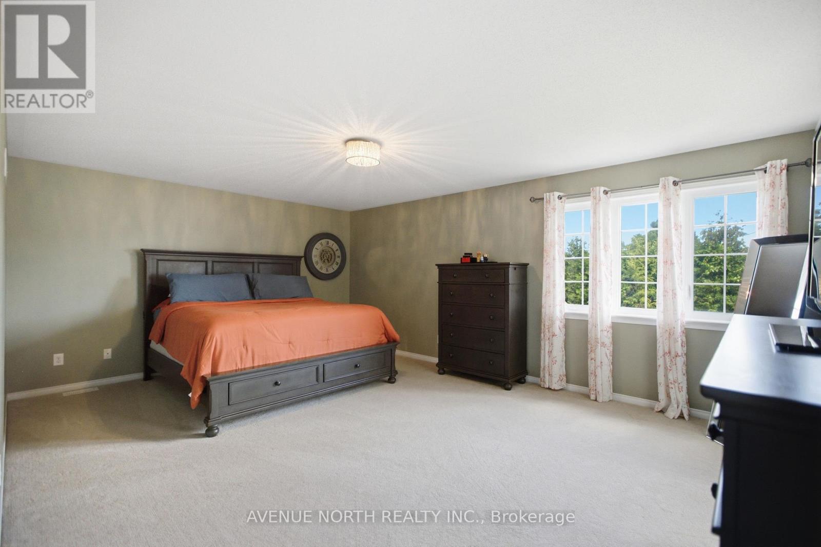 112 SUNITA CRESCENT - 23