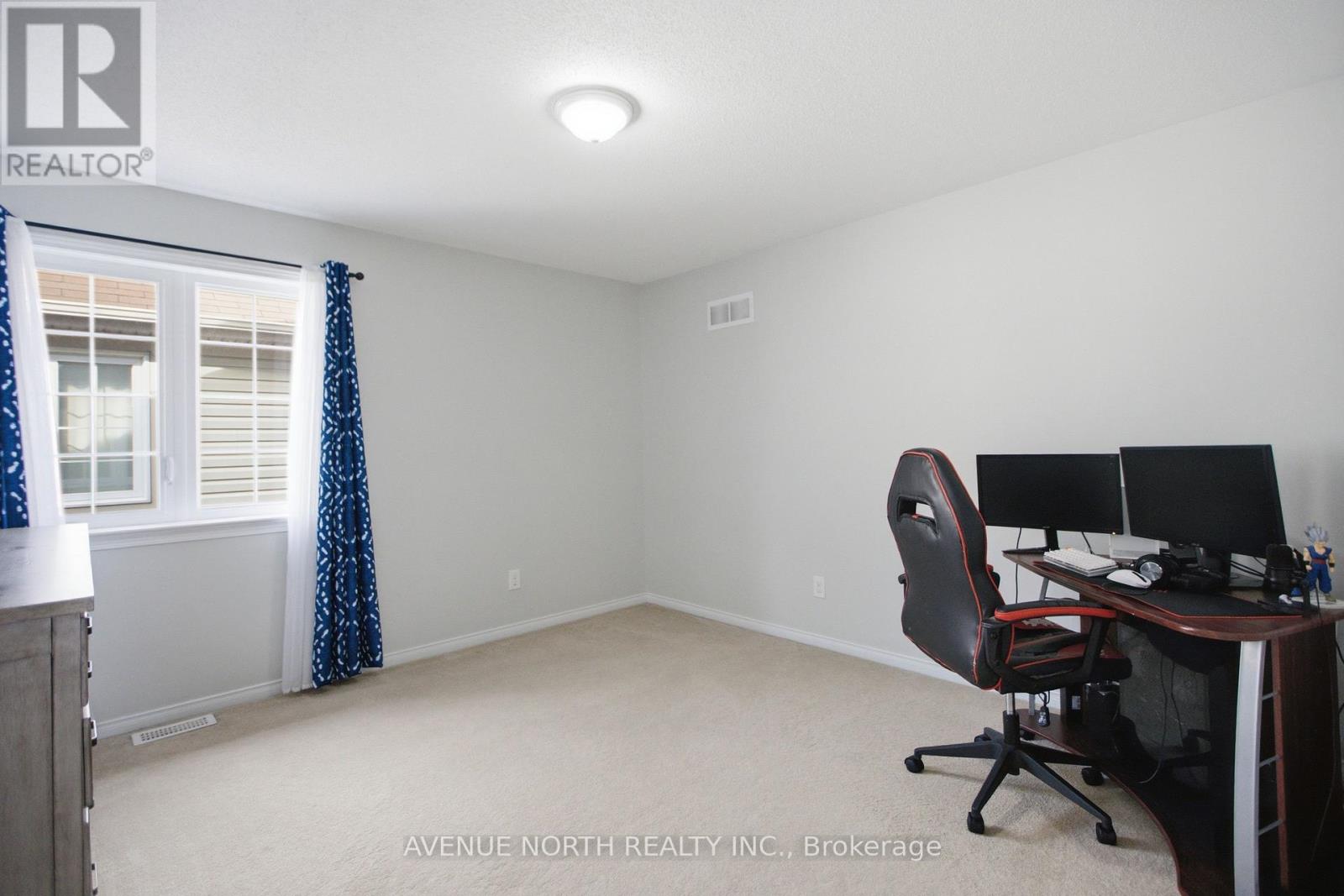 112 SUNITA CRESCENT - 29