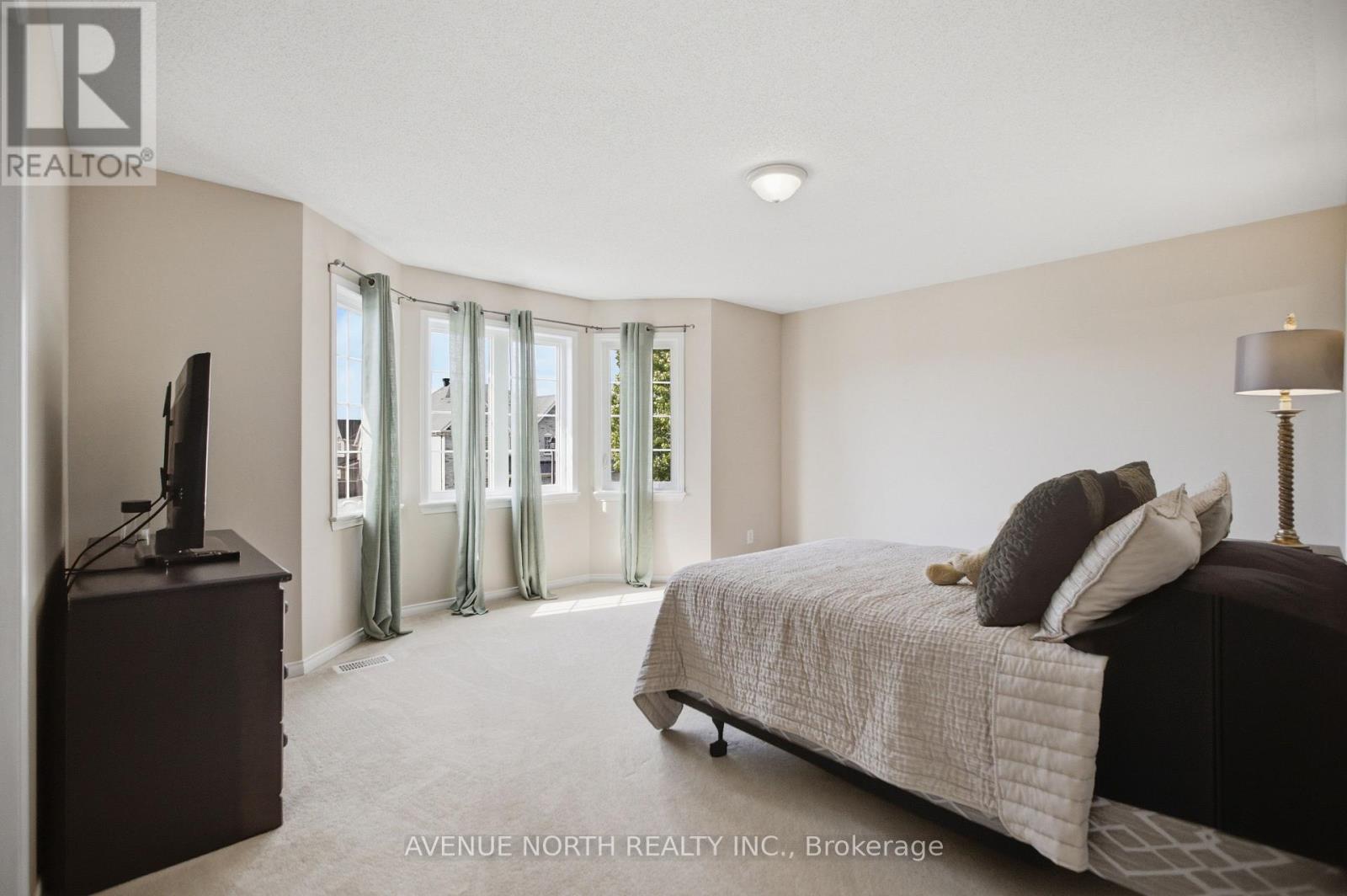 112 SUNITA CRESCENT - 31