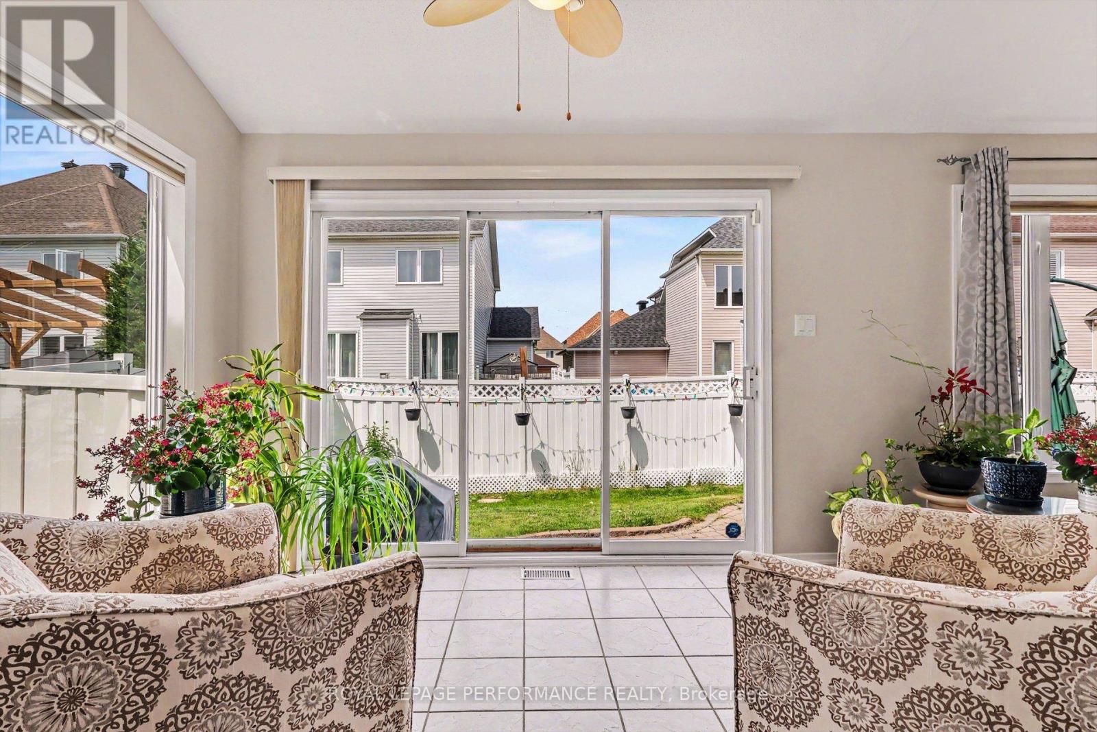 2110 RICARDO STREET - 17