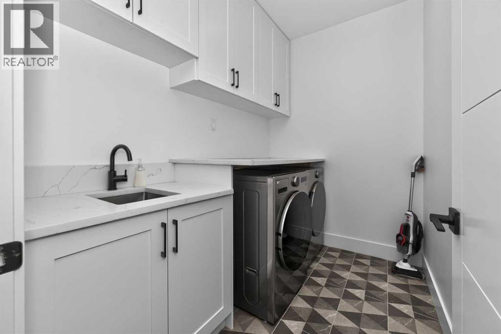 219 18 Avenue NE — photo 16