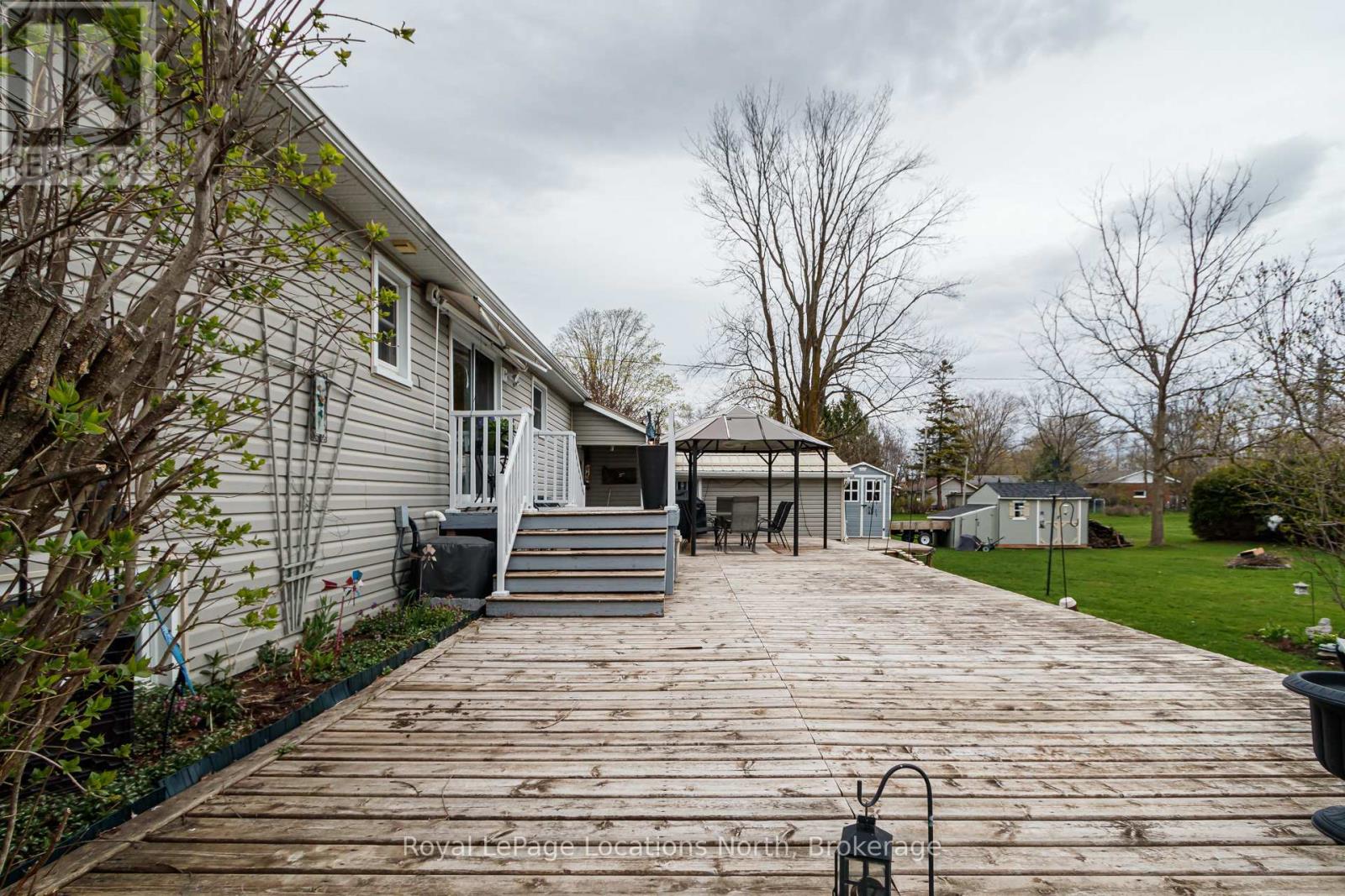 227 SUPERIOR STREET - 13
