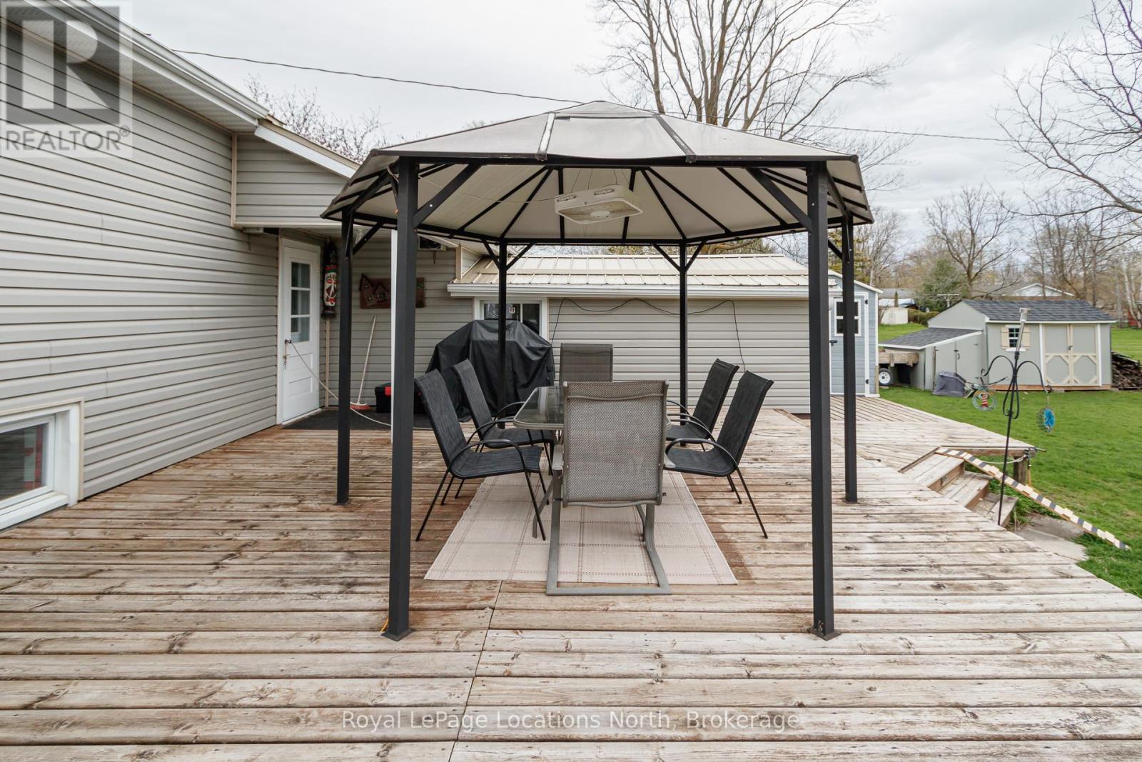 227 SUPERIOR STREET - 9