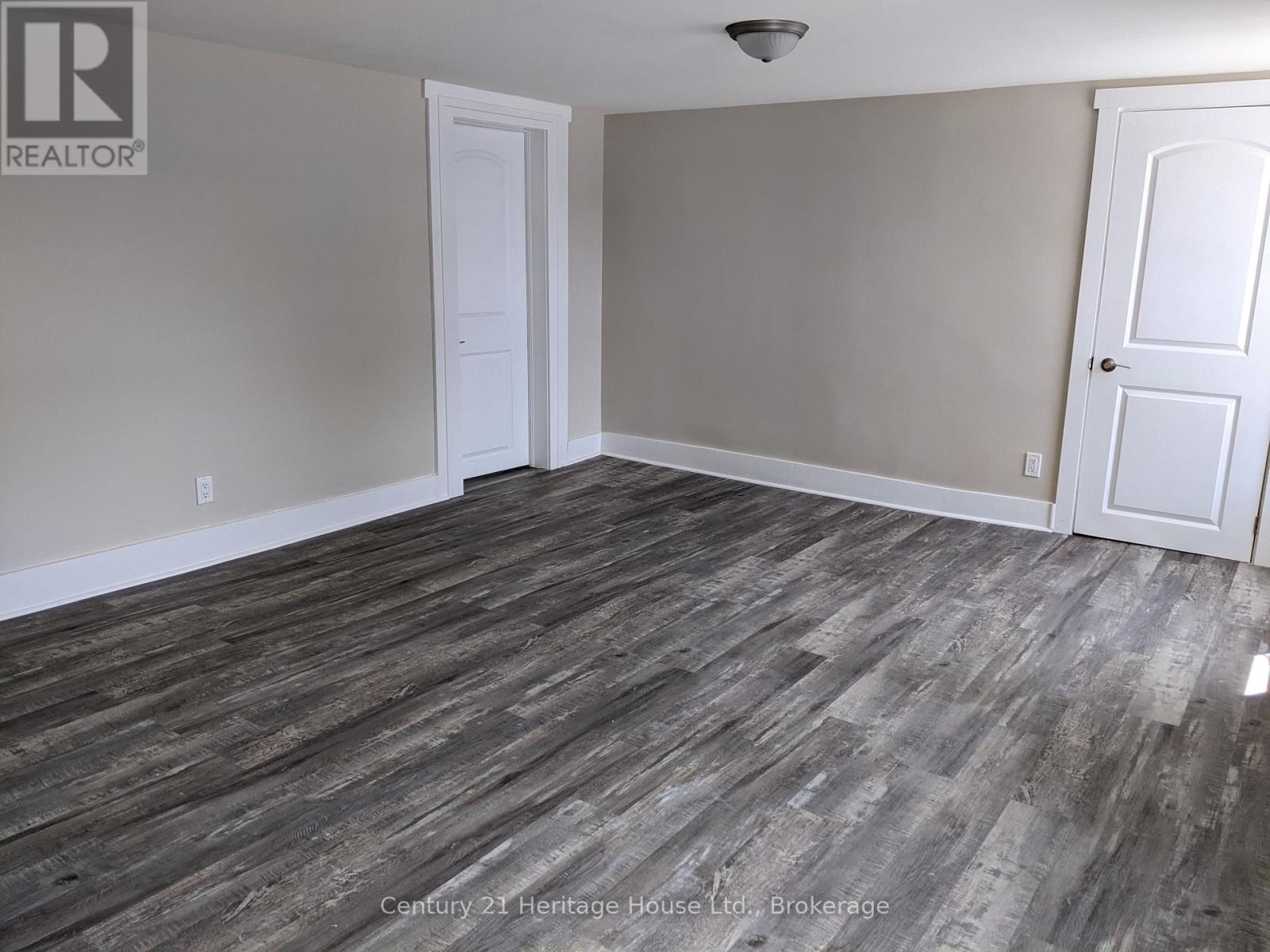 50 GODERICH STREET E - 5