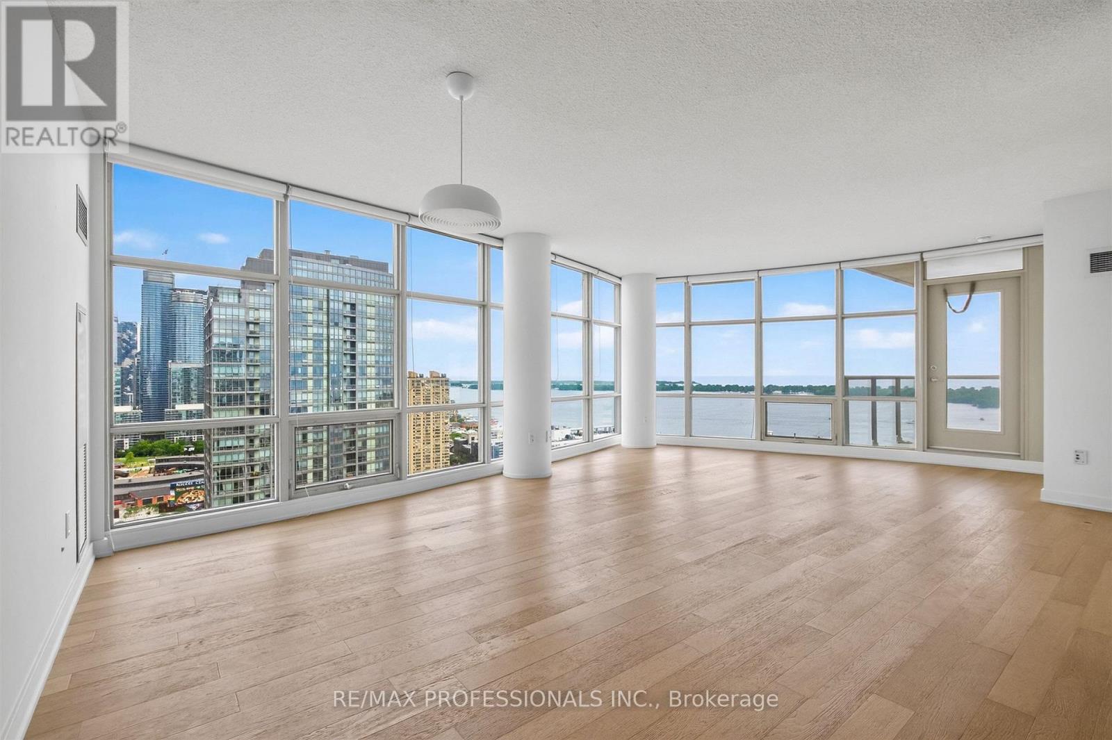 #3509 35 MARINER TERRACE - 10