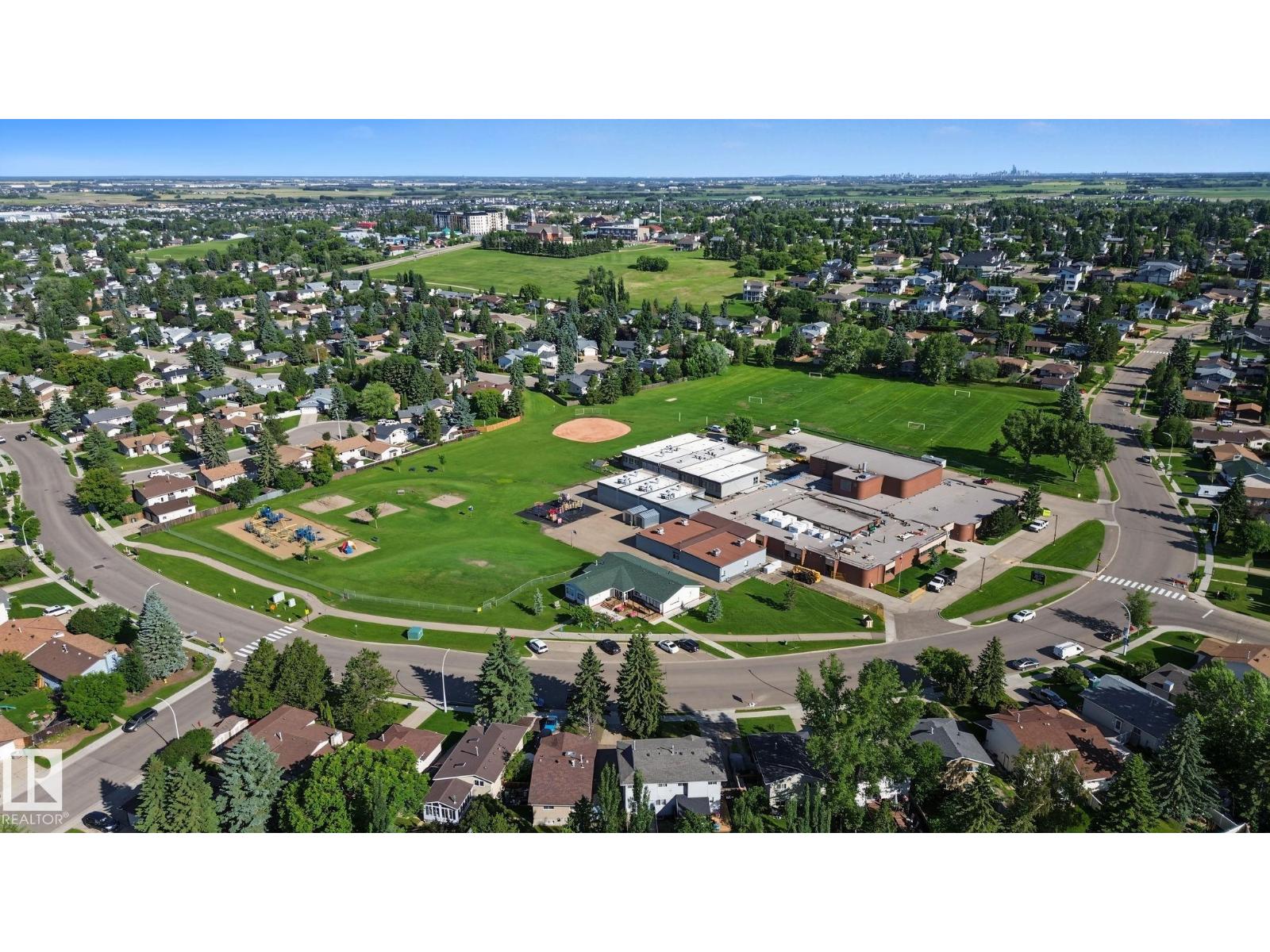 27 LAKESHORE CV — photo 21