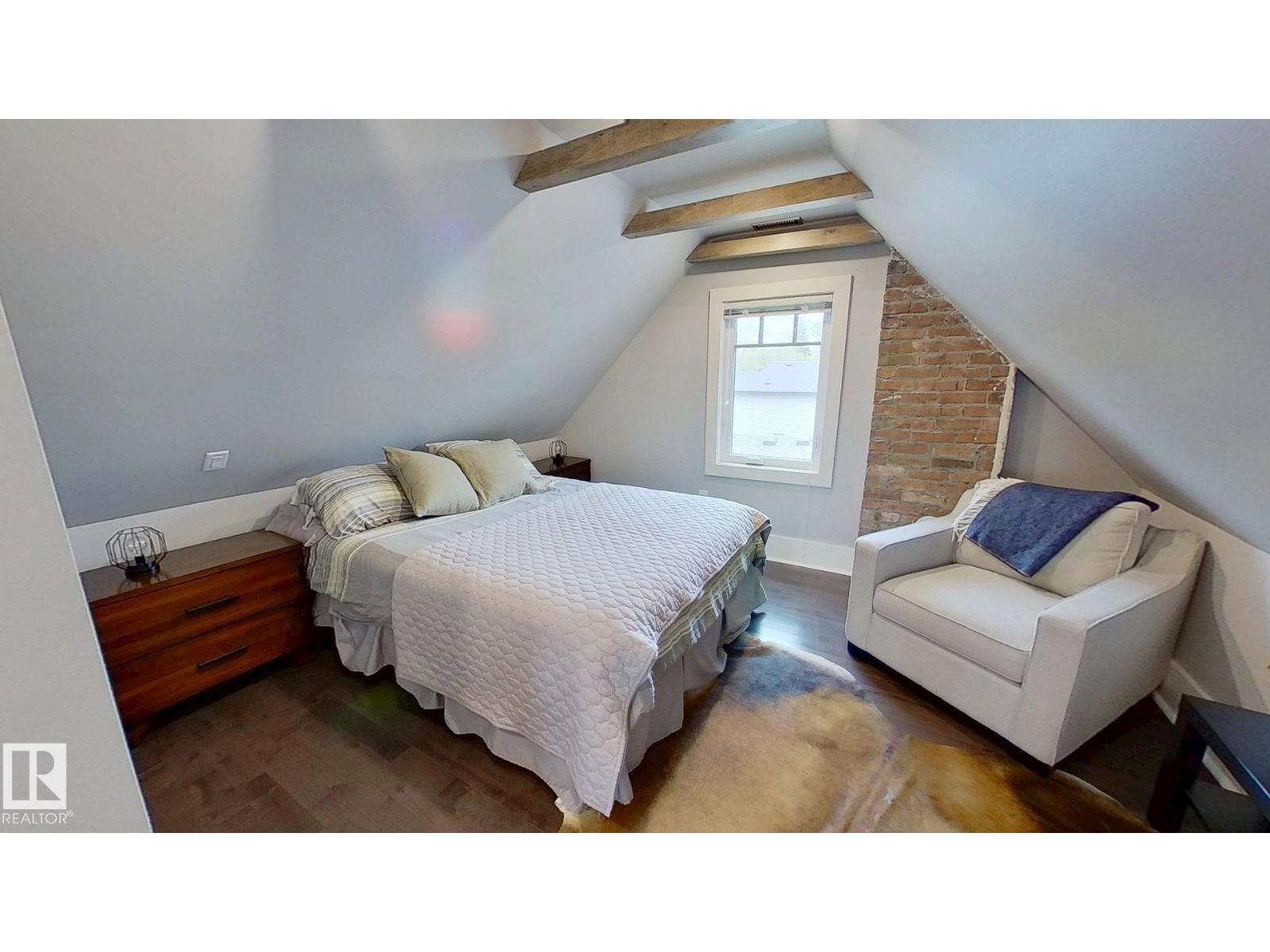 11313 127 ST NW - 23